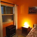 بيت شباب Tenerife
