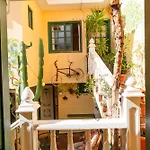 بيت شباب Tenerife